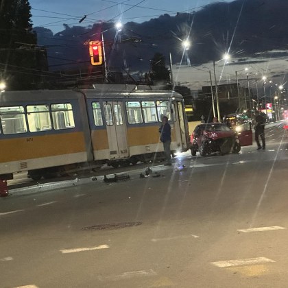 Тази вечер на добре познатото бойно поле между булевардите Цветан