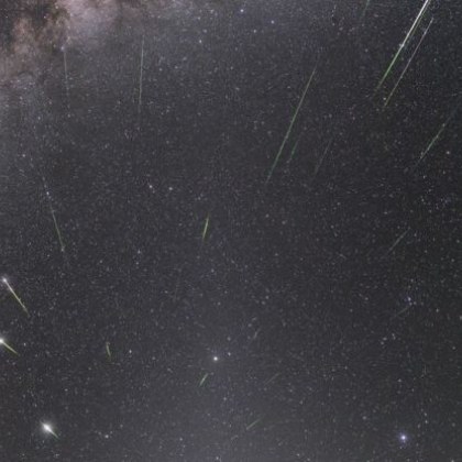 Метеорният поток Ета Акварид е на път да достигне своя