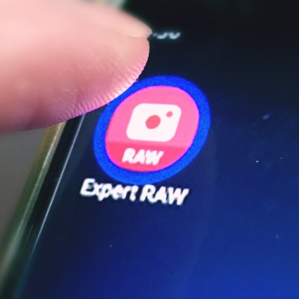 Приложението за запознанства Raw е претърпяло уязвимост в сигурността която