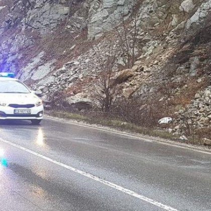 Смъртен случай беляза движението през Прохода на Републиката тази вечер