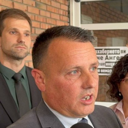 Трима мъже са задържани след като прокуратурата и полицията са