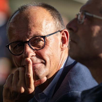 Преди да се върне в активната политика да спечели избори