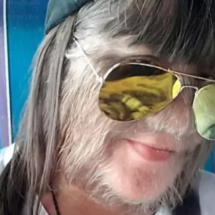 24 годишната тайландка Супатра Нат Сасуфан която беше вписана в Книгата