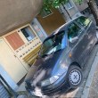 Малък хеджбек блесна с паркиране в Пловдив СНИМКА