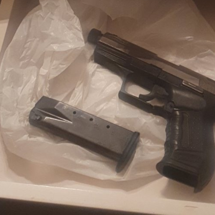 Стрелба срещу апартамент в нощта на Гергьовден Жена сигнализира че