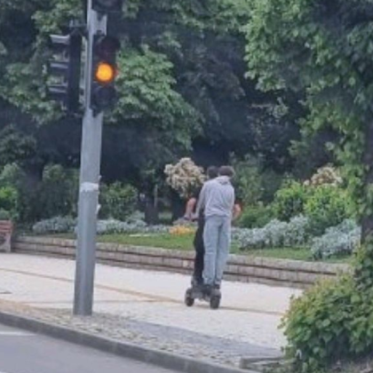 Въпреки категоричната забрана наложена от кмета на Карлово д р Емил