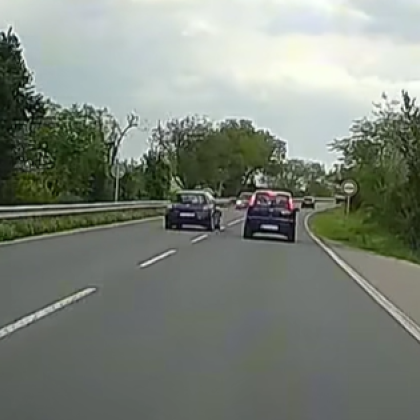 Още един пример за безотговорно поведение на пътя стана повод