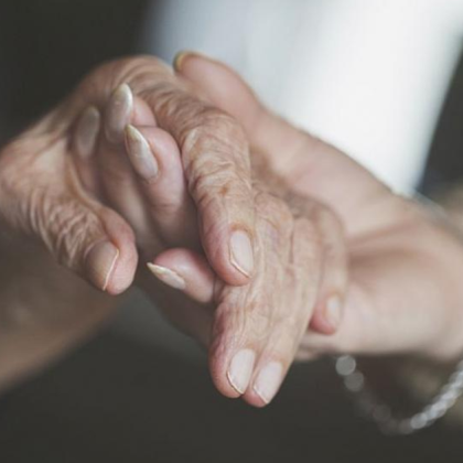 70 годишната Юлияна Тончева е собственик на хоспис Юлияна който се намира