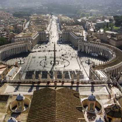 През 2000 година Ватиканът разкри почти вековна тайна която прави