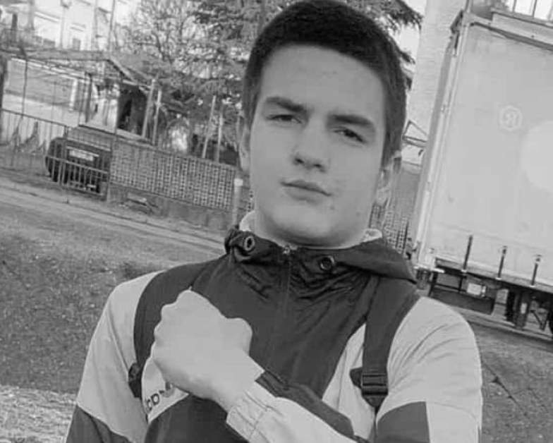 Мъж, срещнал случайно Виктор: Ти беше добро момче, просто недооценен в обществото