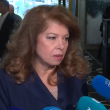 Йотова: Референдумът не е за отказ от еврото