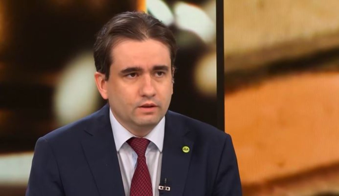 Божанов за референдума: Българите не могат да бъдат питани за неща, за които е забранено да се питат по закон