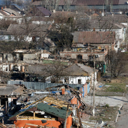 Русия обяви днес че е превзела още едно село в