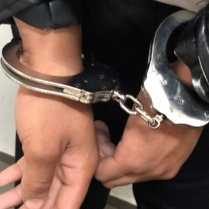 Полицията задържа 31 годишен мъж от село Русокастро след като е