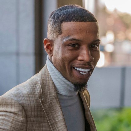 Рапърът Тори Лейнез заяви че е бил намушкан 14 пъти