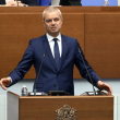 Костадинов към Киселова: Абсолютно самостоятелно суспендирахте Конституцията!