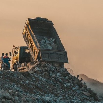 Сметосъбирането в осем столични района може да спре от 19