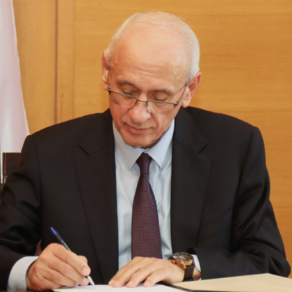 Министърът на здравеопазването доц д р Силви Кирилов се обърна с