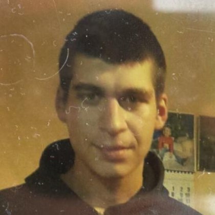 От Чехия в България е върнат 20 годишният Валентин Каменов единият от