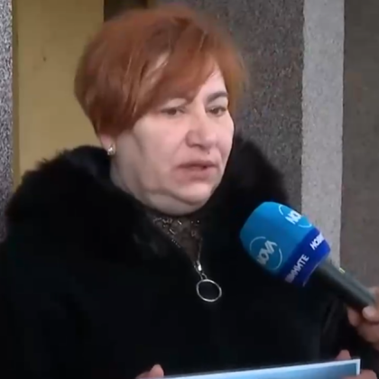 В края на 2019 година 14 годишната Александра е била пометена