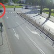 Гонен от полицията автомобил вилня из ямболските улици ВИДЕО