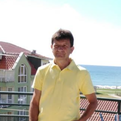 Близки издирват Иван Петков Петров от Велико Търново който е