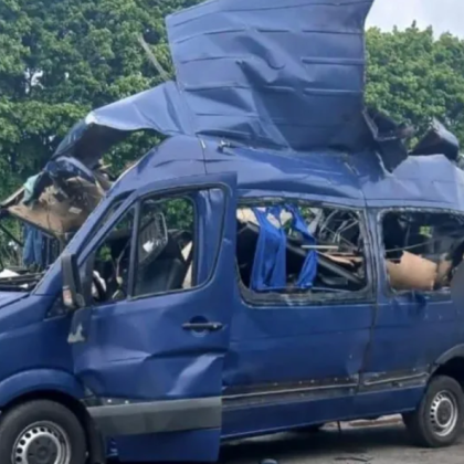 Украинският президент Володимир Зеленски заяви че цяло семейство е било