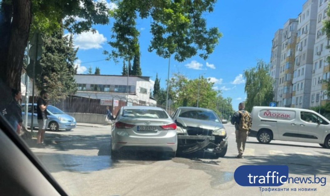 Катастрофа в Пловдив, щетите са сериозни СНИМКИ