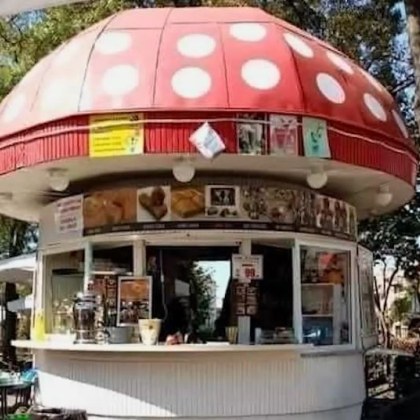 Община Бургас премахна незаконен обект в Морската градина съобщиха от