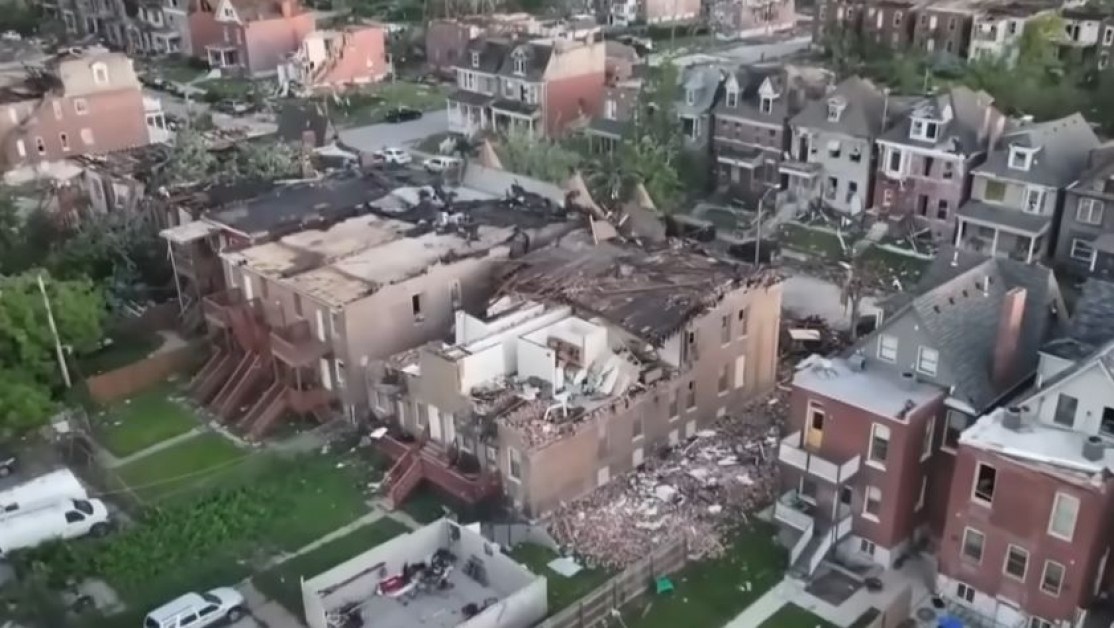 Поне 25 жертви взе стихията в САЩ, щети има по 5000 сгради ВИДЕО+СНИМКИ