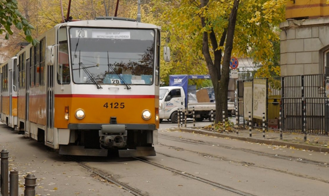 Държавата отпуска 15 млн. лева за заплати в градския транспорт