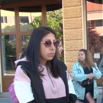 Малко кученце от породата йоркширски териер е било буквално разкъсано