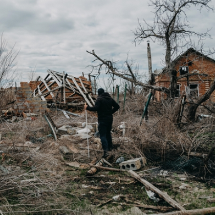 Още две селища в украинската Донецка област и в
