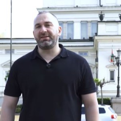 Журналистът Боби Ваклинов влиза в политиката това обяви самият