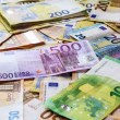 Историческо! Богатството на българите надхвърли 1 трилион лева