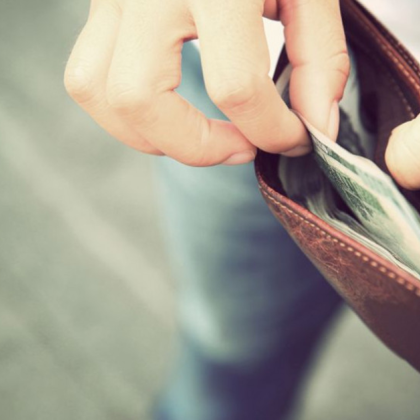 Криминално проявен пловдивчанин бе заловен минути след извършен грабеж вчера