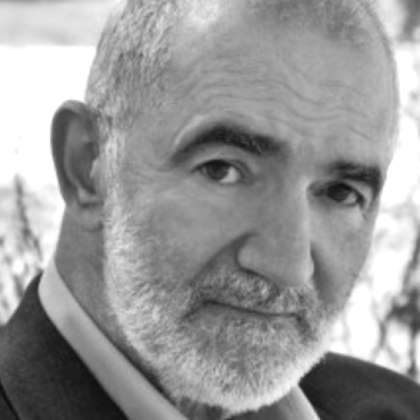 Внезапно е починал писателят редактор и журналист Валентин Георгиев Това