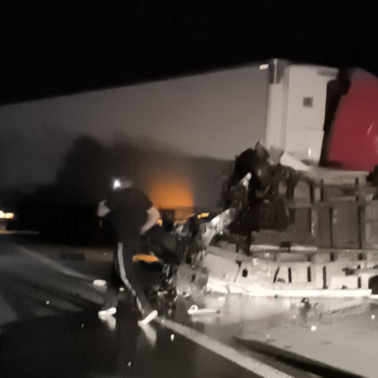 Тежка катастрофа с един загинал затвори тази нощ автомагистрала Тракия