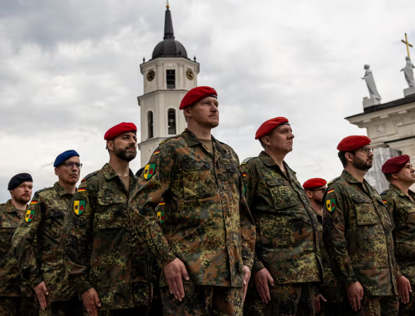 Германия разполага войски в Литва