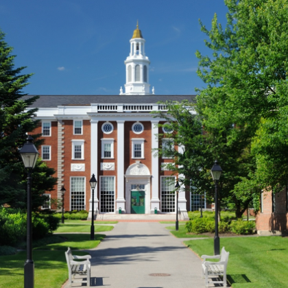 Администрацията на американския президент Доналд Тръмп отмени правото на Харвардския