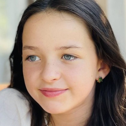 Австрийска OnlyFans звезда беше хоспитализирана след като спала с повече