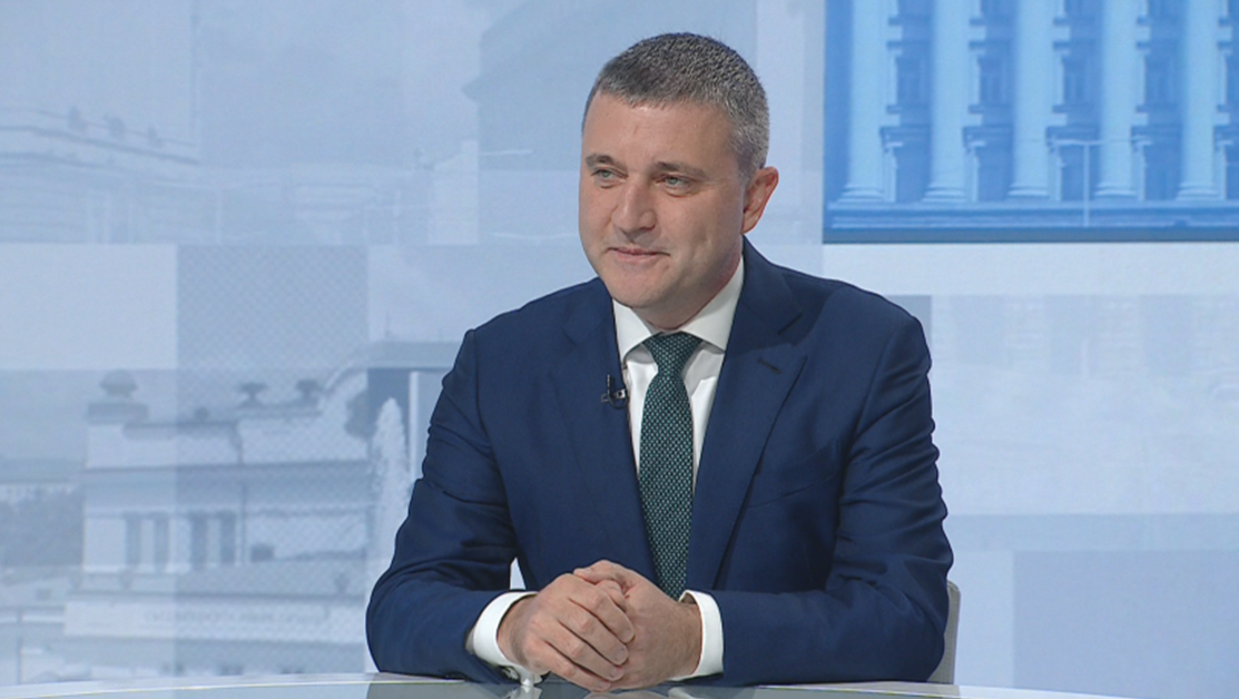 Горанов: Нищо няма да се промени при замяната на лева с евро