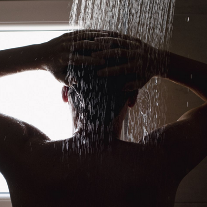 Сутрешният душ има стимулиращ ефект помага ни да се събудим