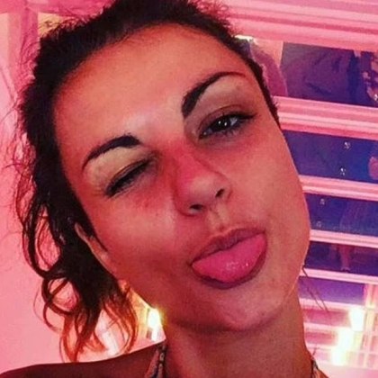 Кошмар застигна млада дизайнерка, тръгнала на пътешествие, за да открие себе си СНИМКИ