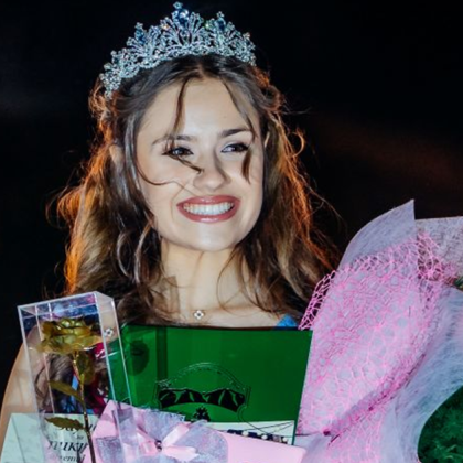 Царица на розата 2025 година Никол Гаджева дари паричната си награда