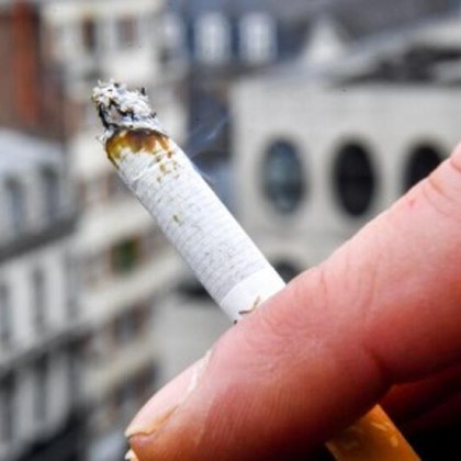 Франция ще забрани пушенето на всички открити места които могат