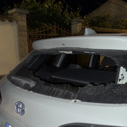 Паркираш пред дома си Уморен Спокоен Уверен че утрото ще