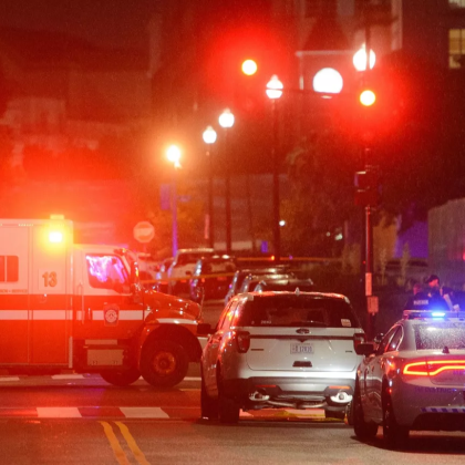 Седем души бяха простреляни и ранени трима от които тежко