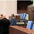Свада и напрежение в парламента, 