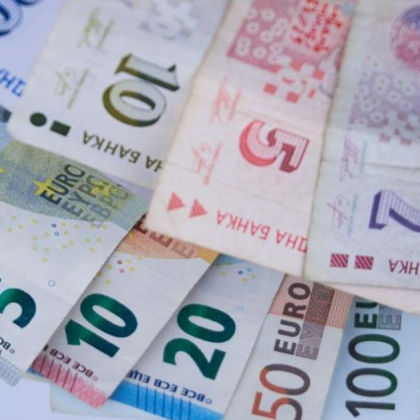 Румен Радев има собствена позиция по темата за еврото Възржадане пресоляват